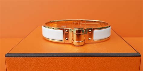 hermes armband ebay|Hermès Paris Charnière Hinged Bracelet Balades Equestres.